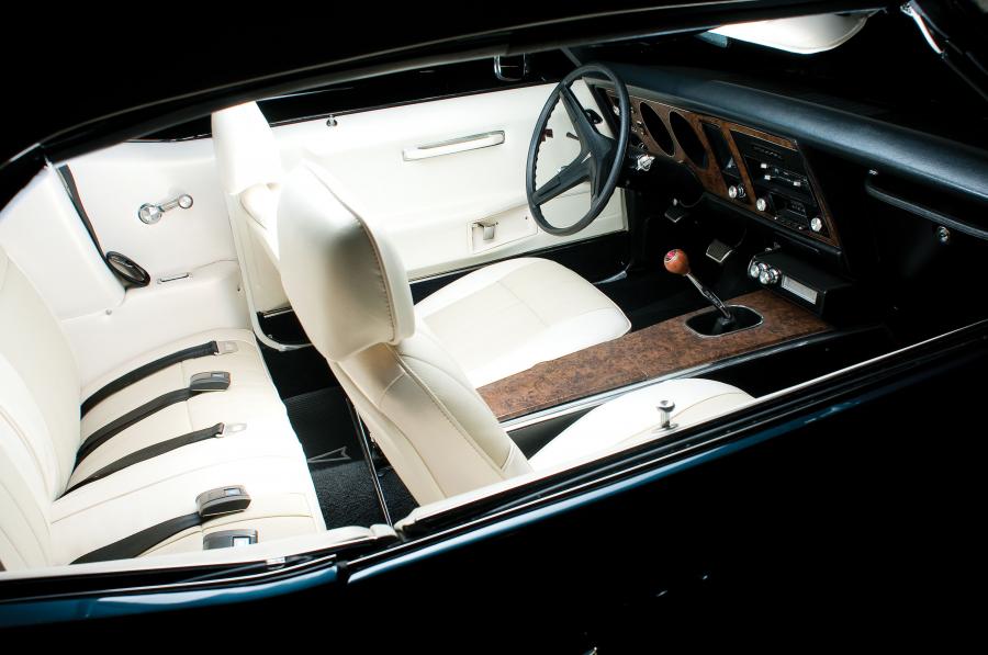  Pontiac Firebird 400 Ram Air IV Convertible 1969 года  (фото 13 из 17)